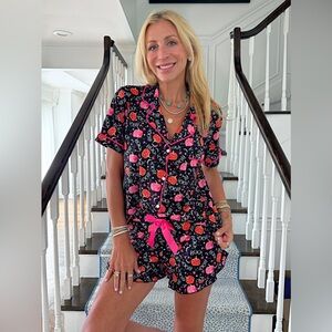 NWOT Pumpkin Boo Ruffle Shorts Pajama Set Size M